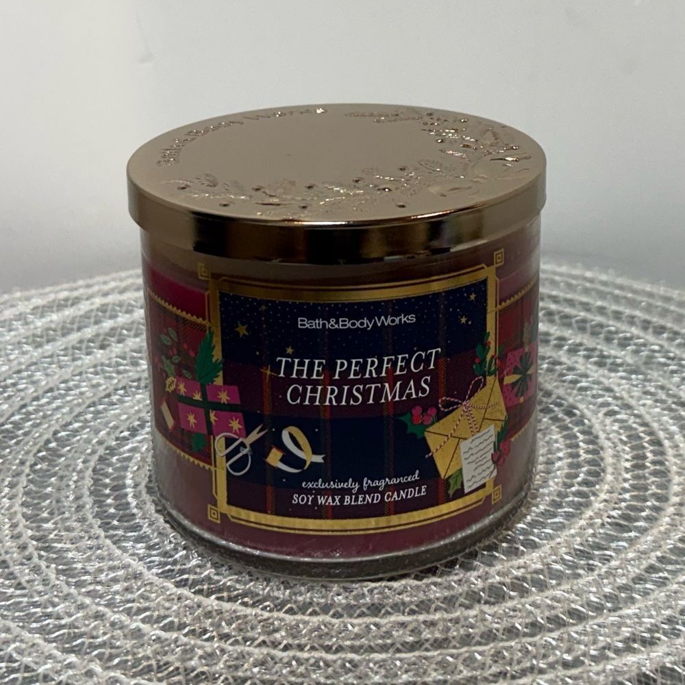 BBW The Perfect Christmas 3 Wick Scented Candle NWT